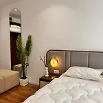 Agate Luxury 2B